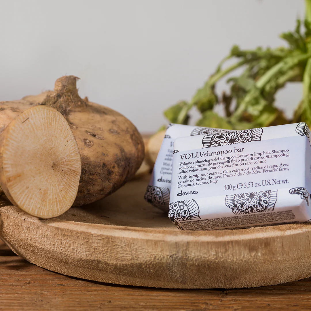Твёрдый шампунь для деликатного очищения волос - Davines Volu Shampoo bar