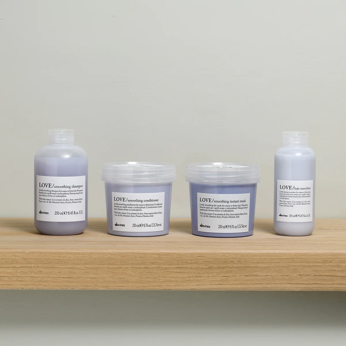 Кондиционер для разглаживания завитка - Davines Essential Haircare Love Smoothing Conditioner