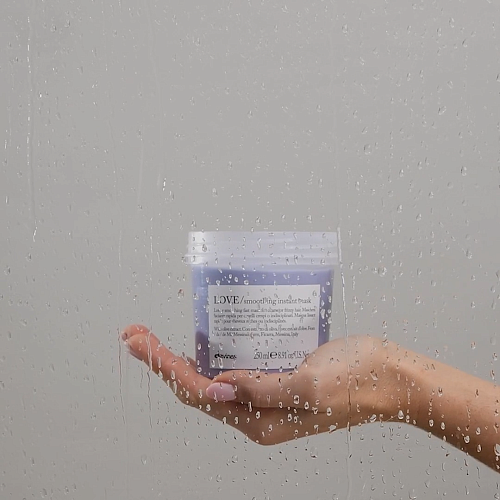 Маска для разглаживания завитка - Davines Essential Haircare Love Smoothing Instant Mask 