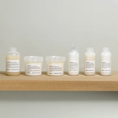 Крем для усиления завитка - Davines Essential Haircare Love Curl Cream
