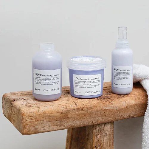 Шампунь для разглаживания завитка - Davines Essential Haircare Love Smoothing Shampoo